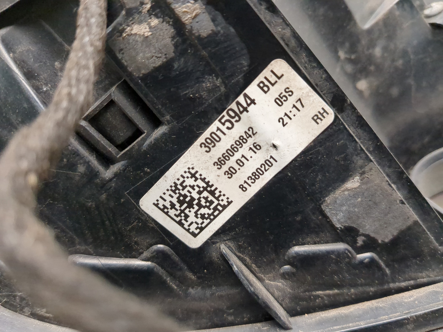 Фонарь задний правый