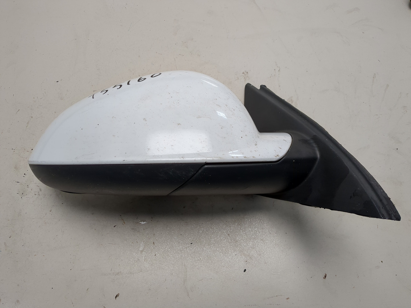 Зеркало правое электрическое