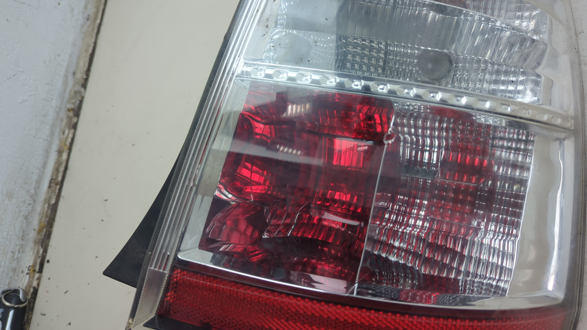 Фонарь задний правый