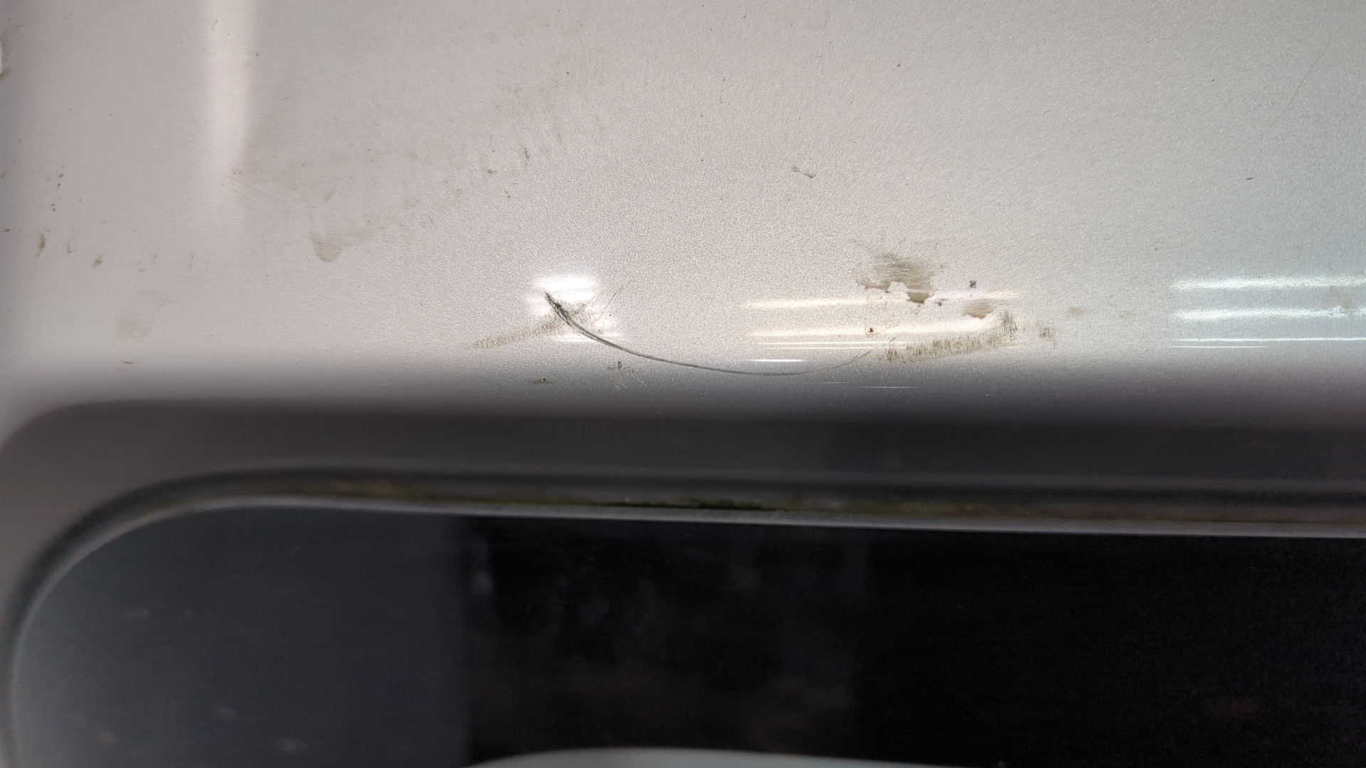 Дверь багажника