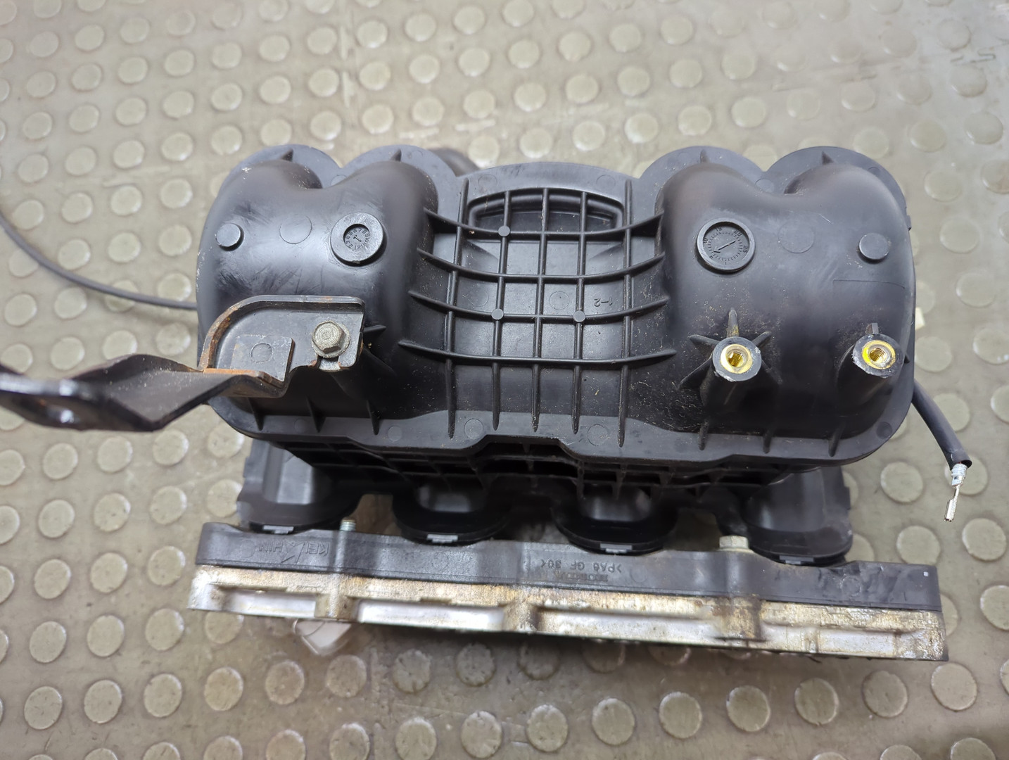 Коллектор впускной