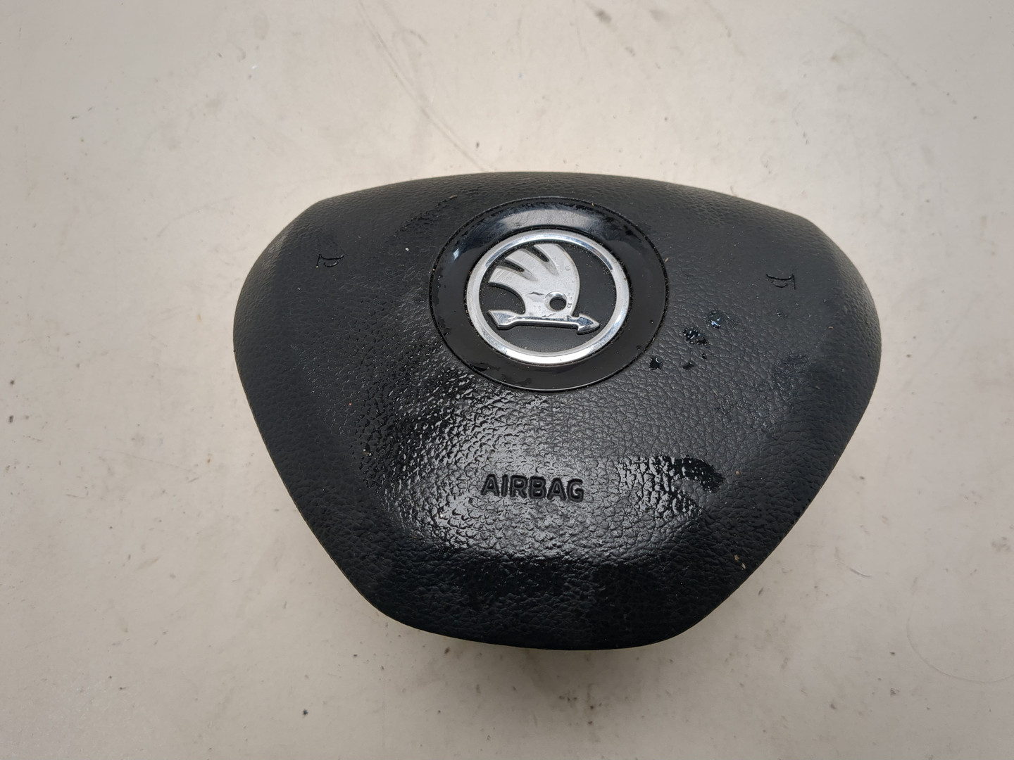 Подушка безопасности в рулевое колесо