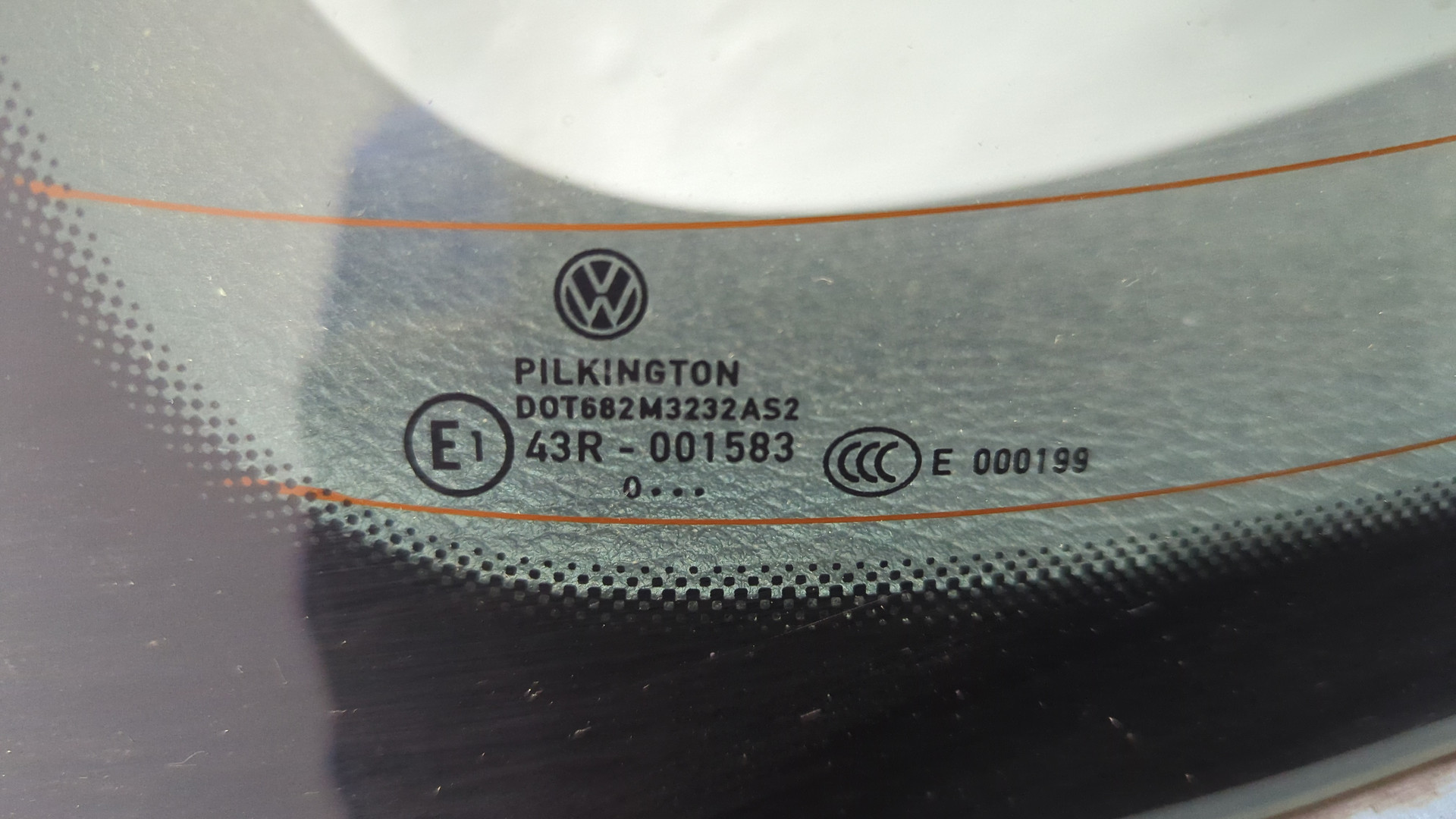 Дверь багажника