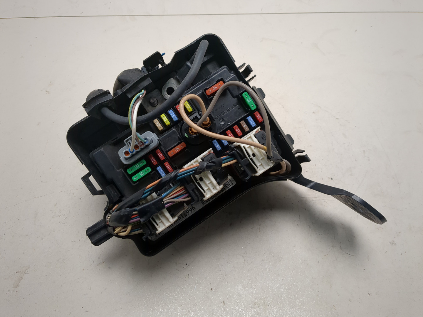 Блок предохранителей