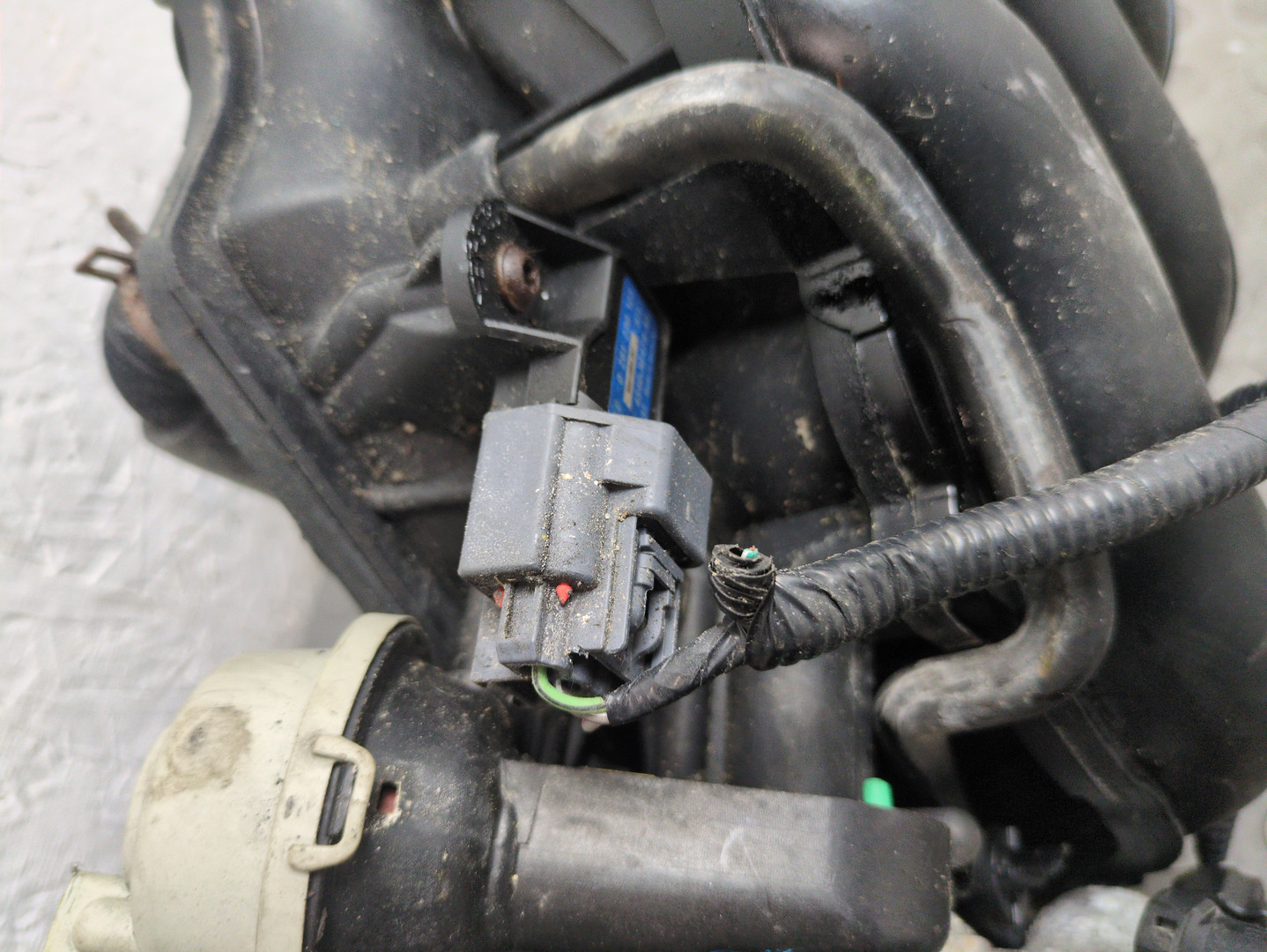 Коллектор впускной