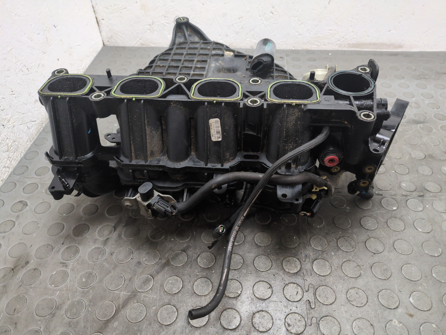 Коллектор впускной