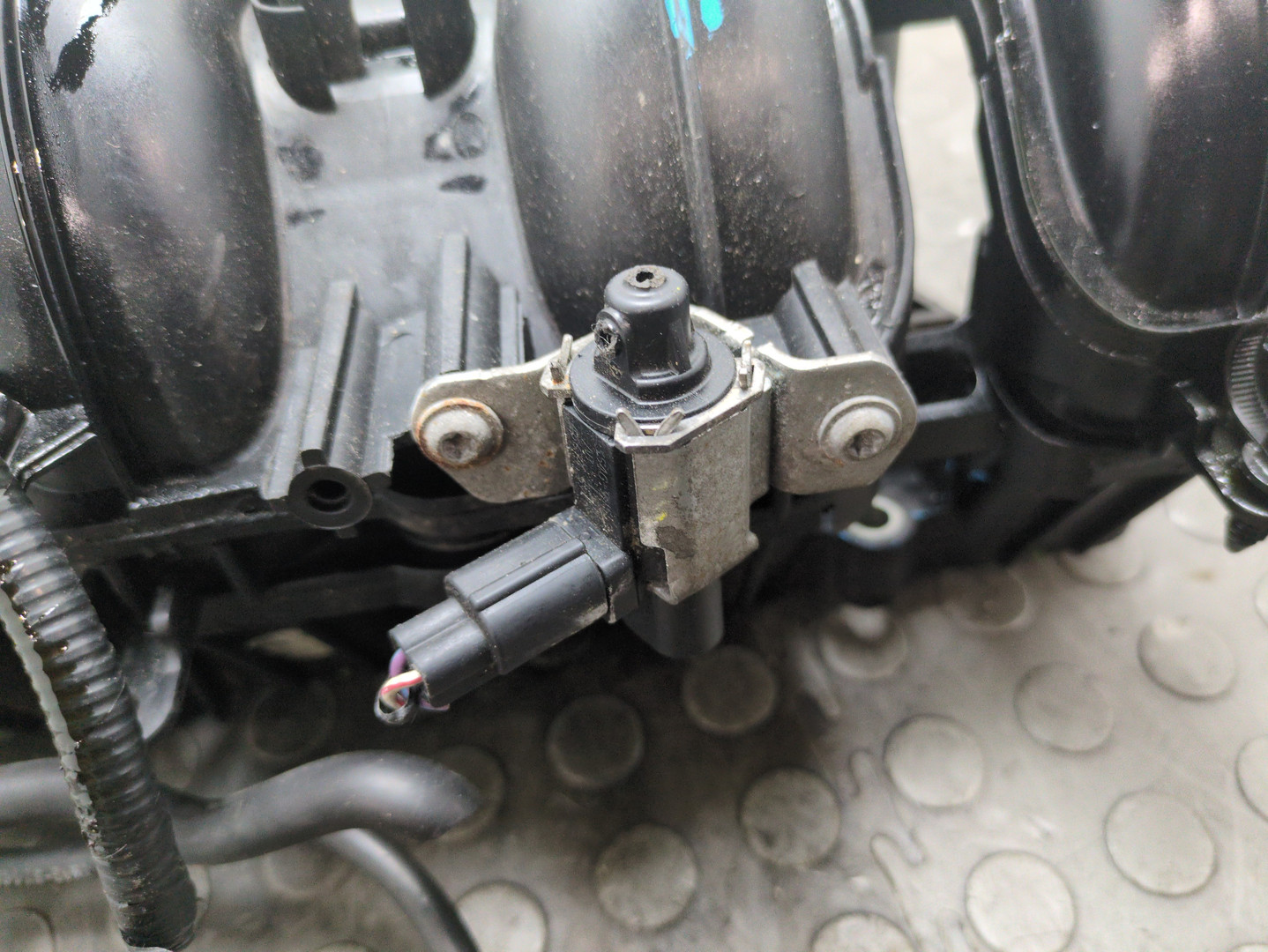 Коллектор впускной