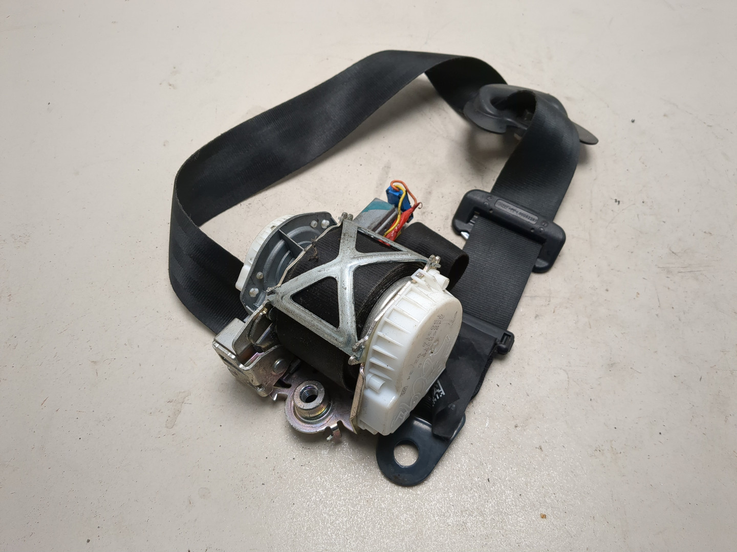 Ремень безопасности