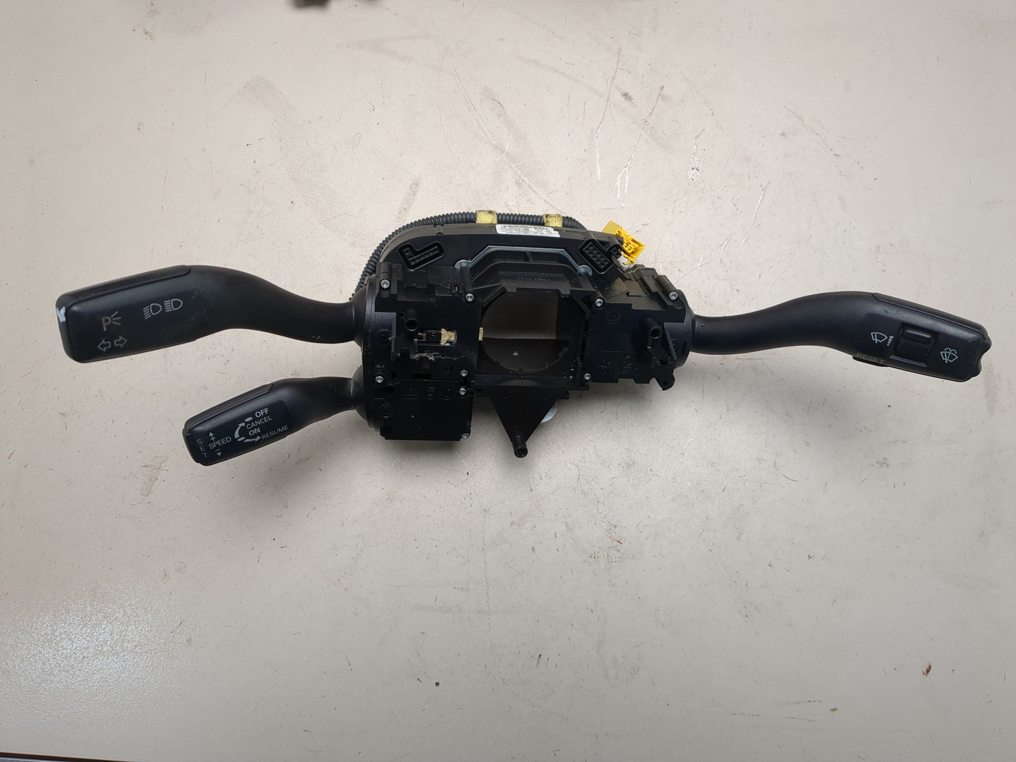 Переключатель подрулевой