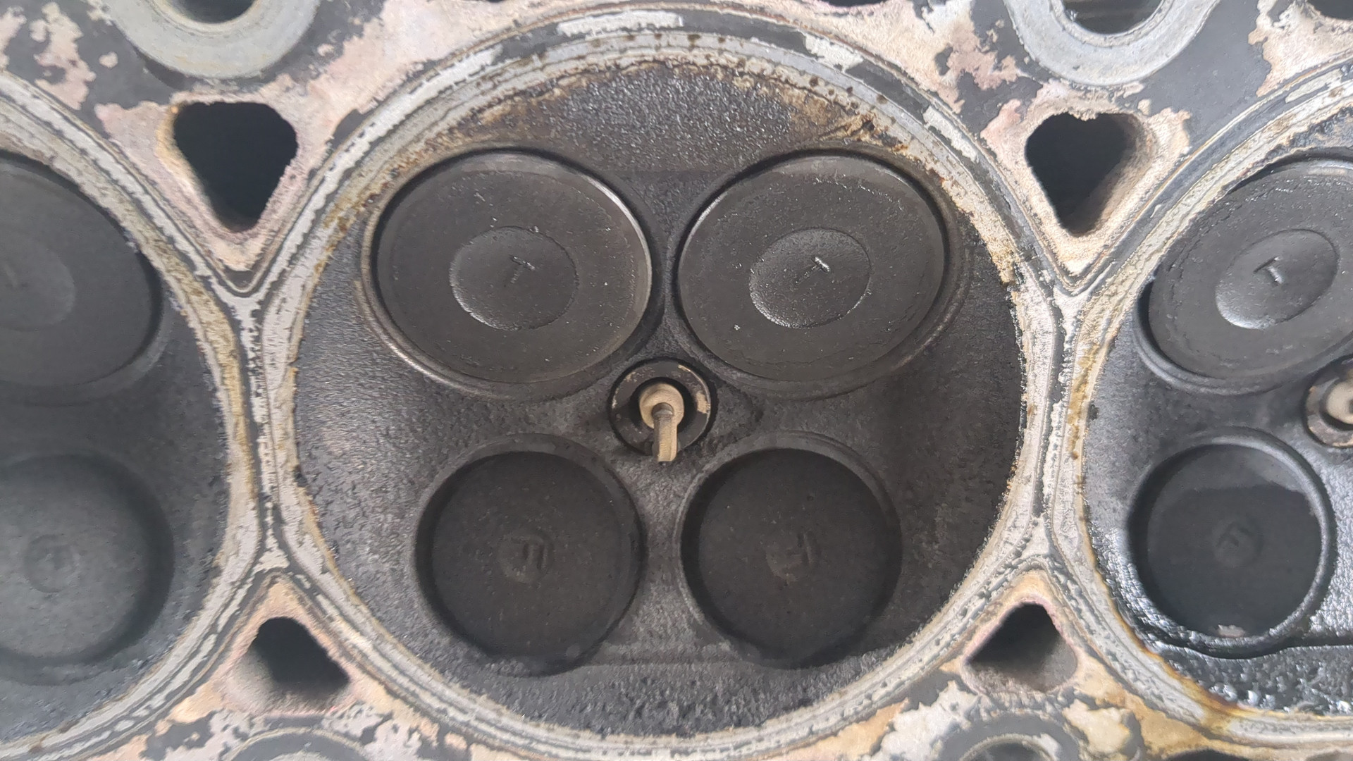 Головка блока цилиндров