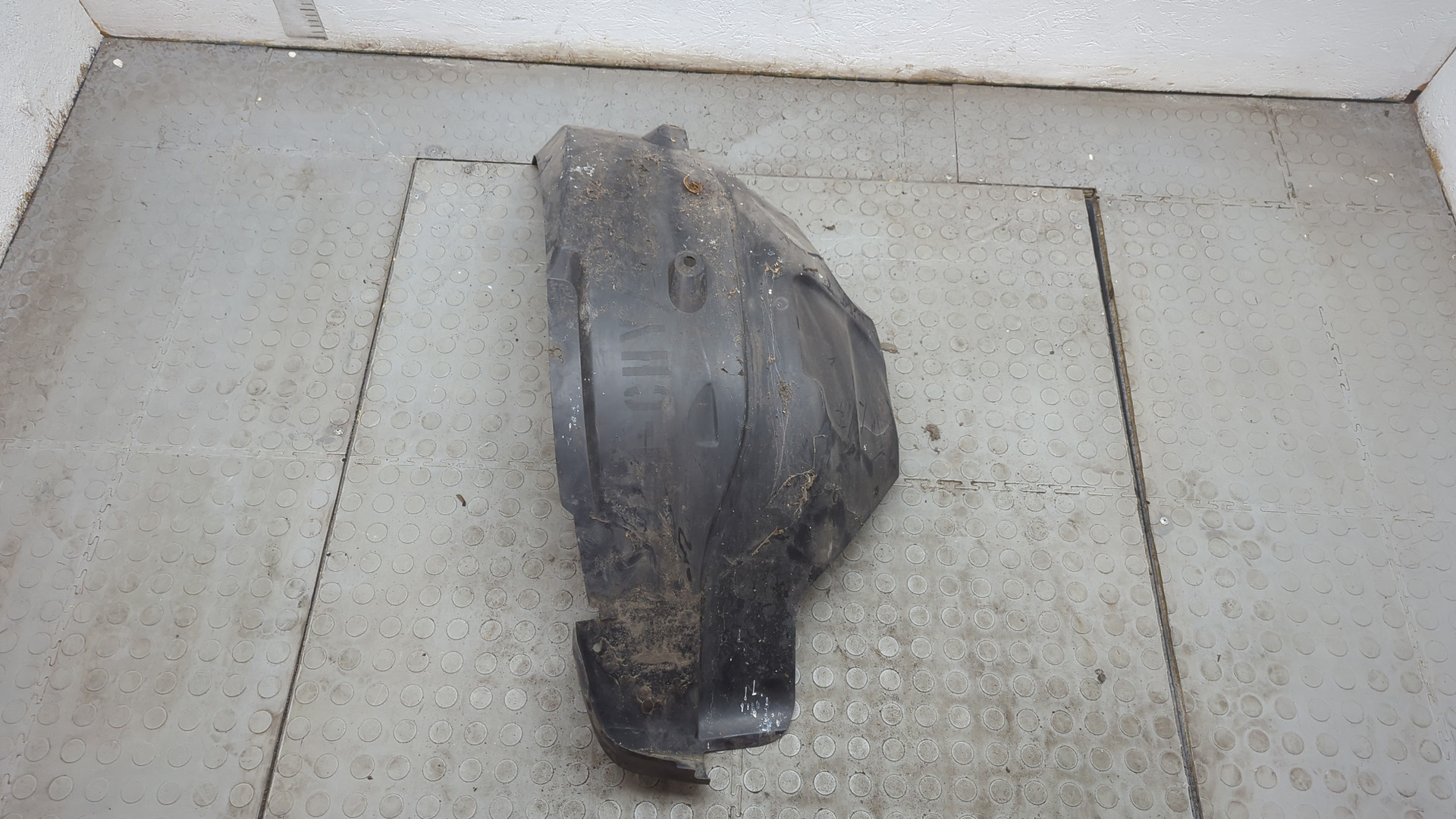 Локер передний левый