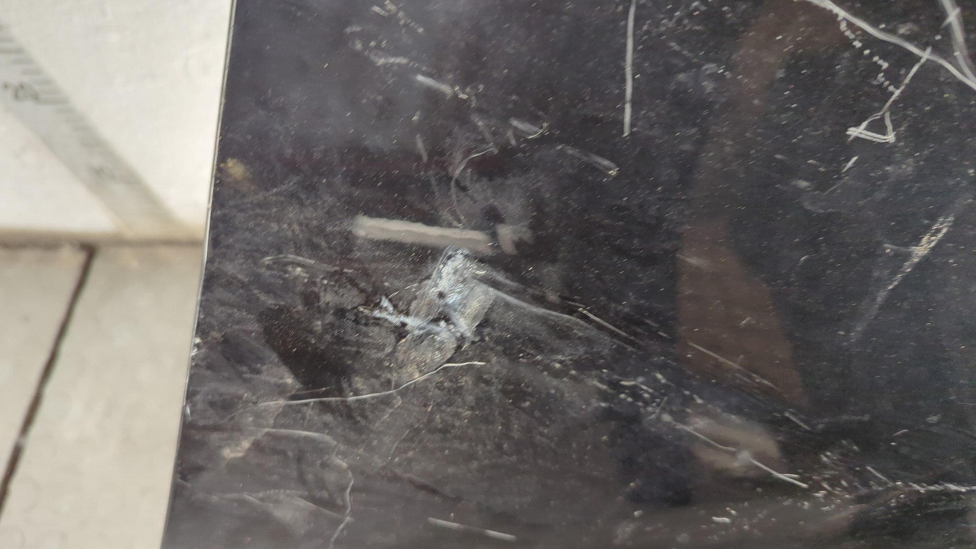 Крыло переднее правое