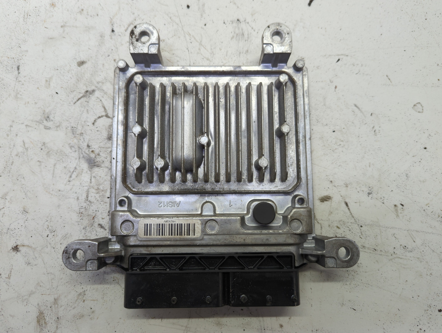 Блок управления двигателем