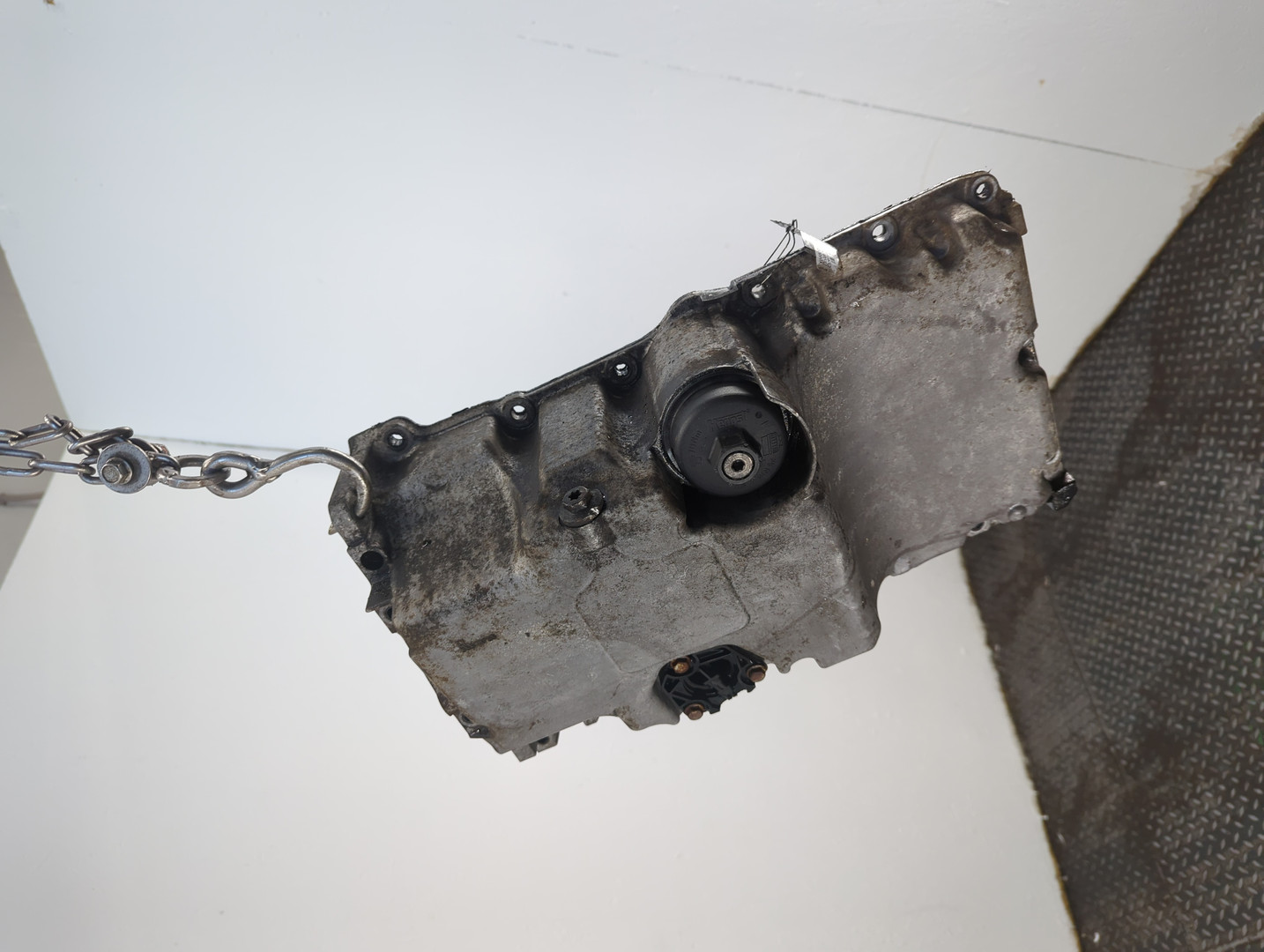 Поддон масляный двигателя (картер)