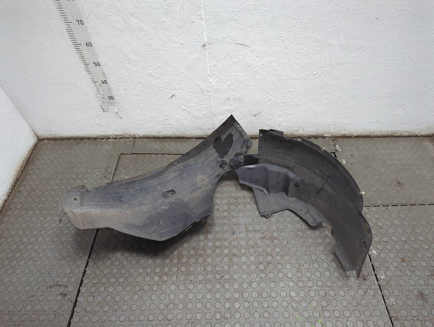 Локер передний правый