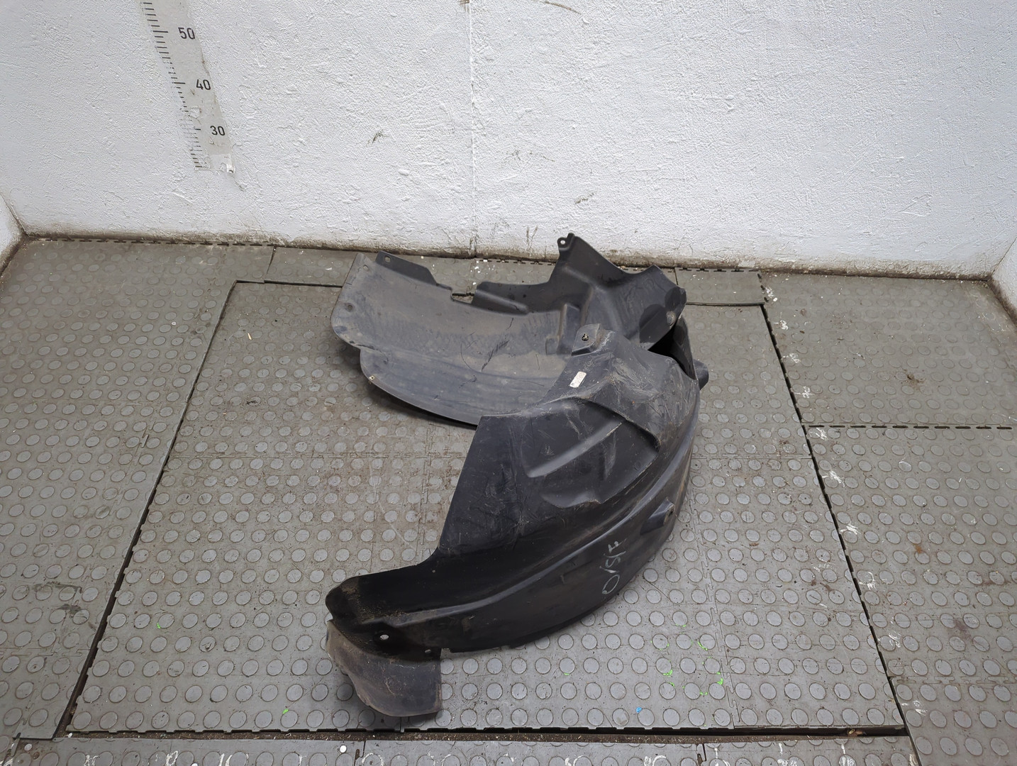 Локер передний правый