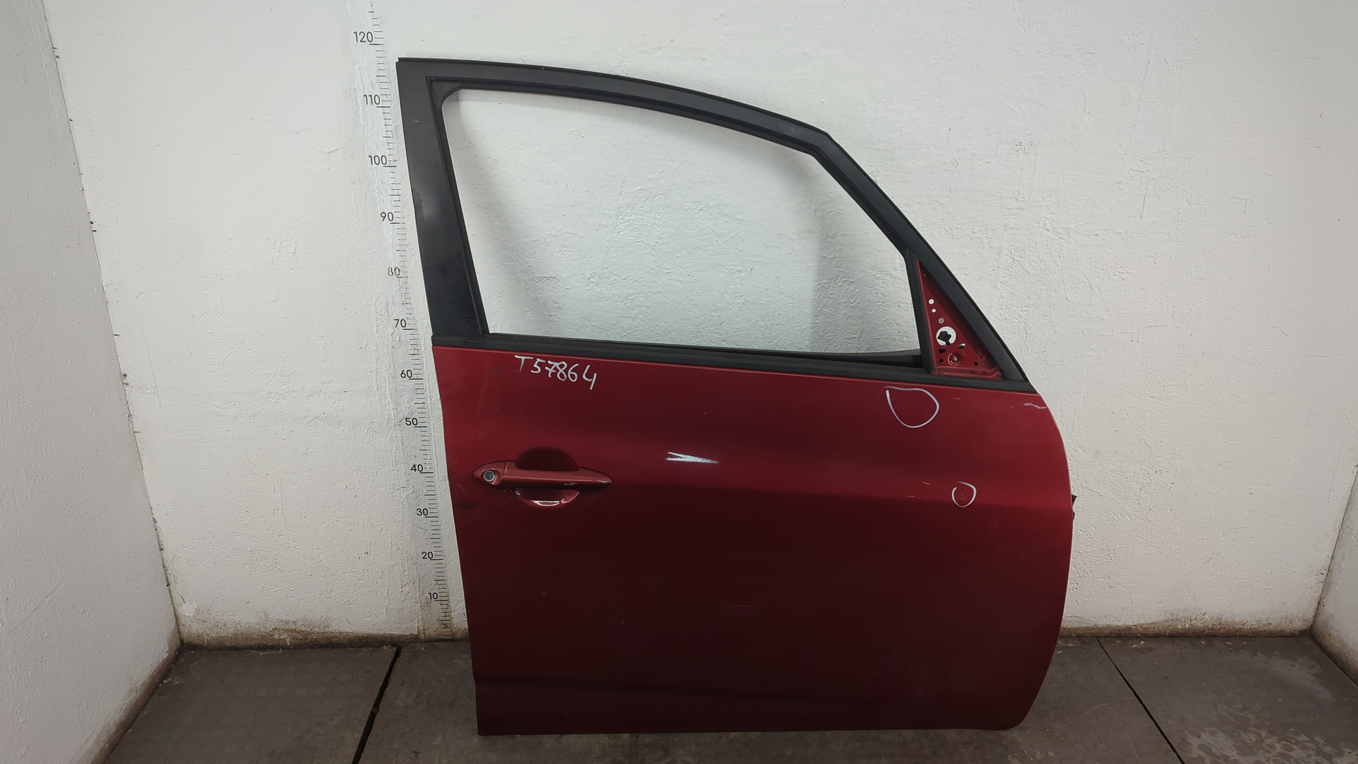 Дверь передняя правая