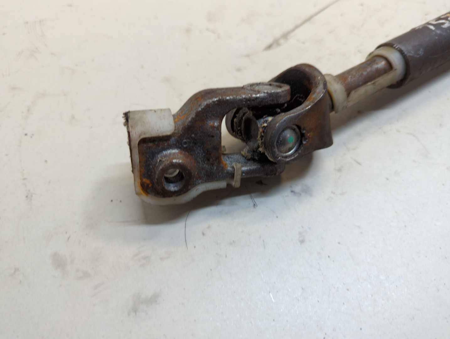 Кардан рулевой