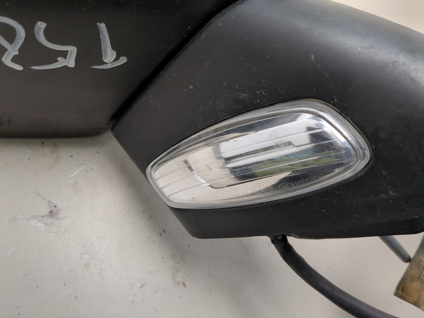 Зеркало правое электрическое