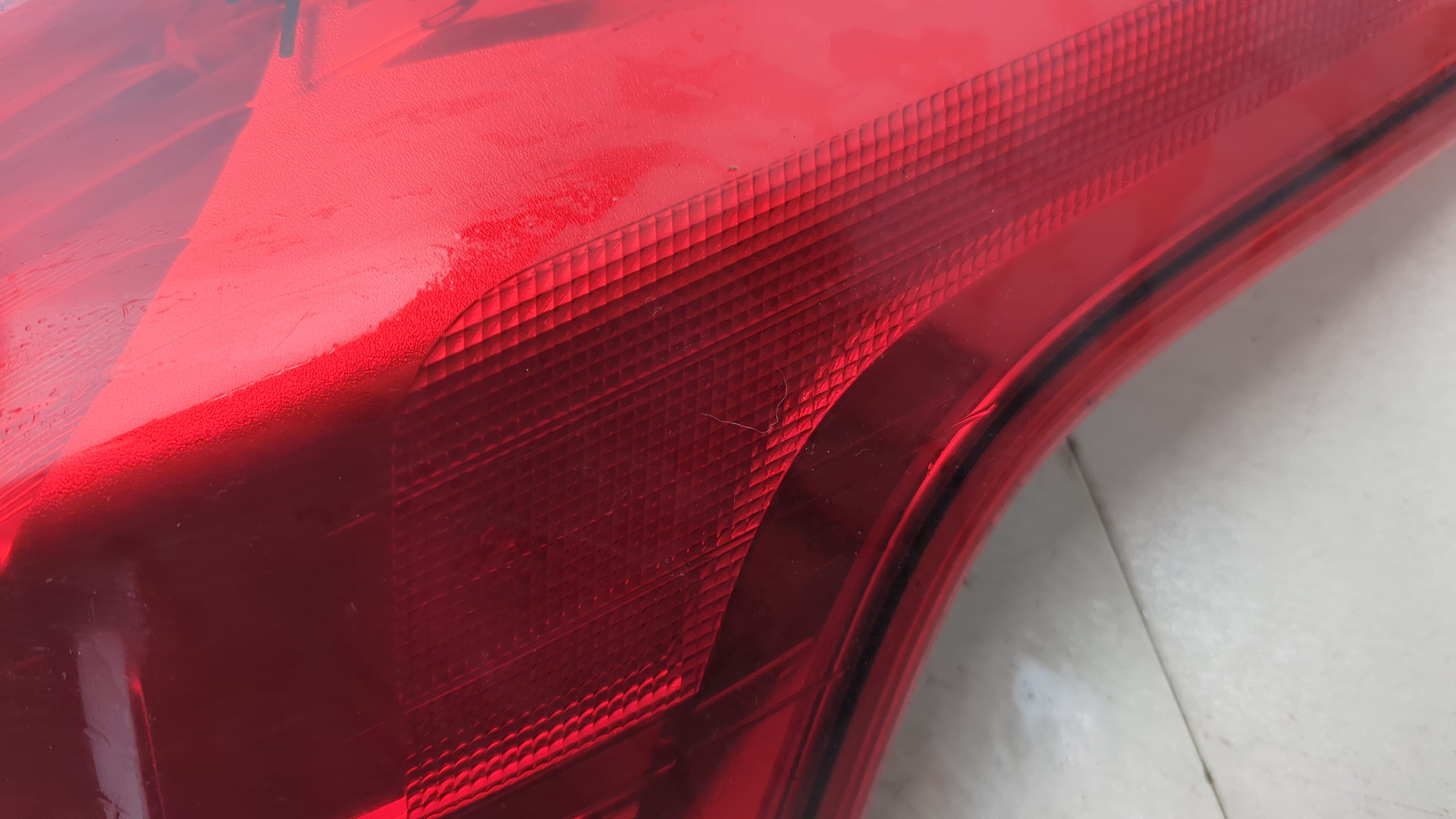 Фонарь задний правый