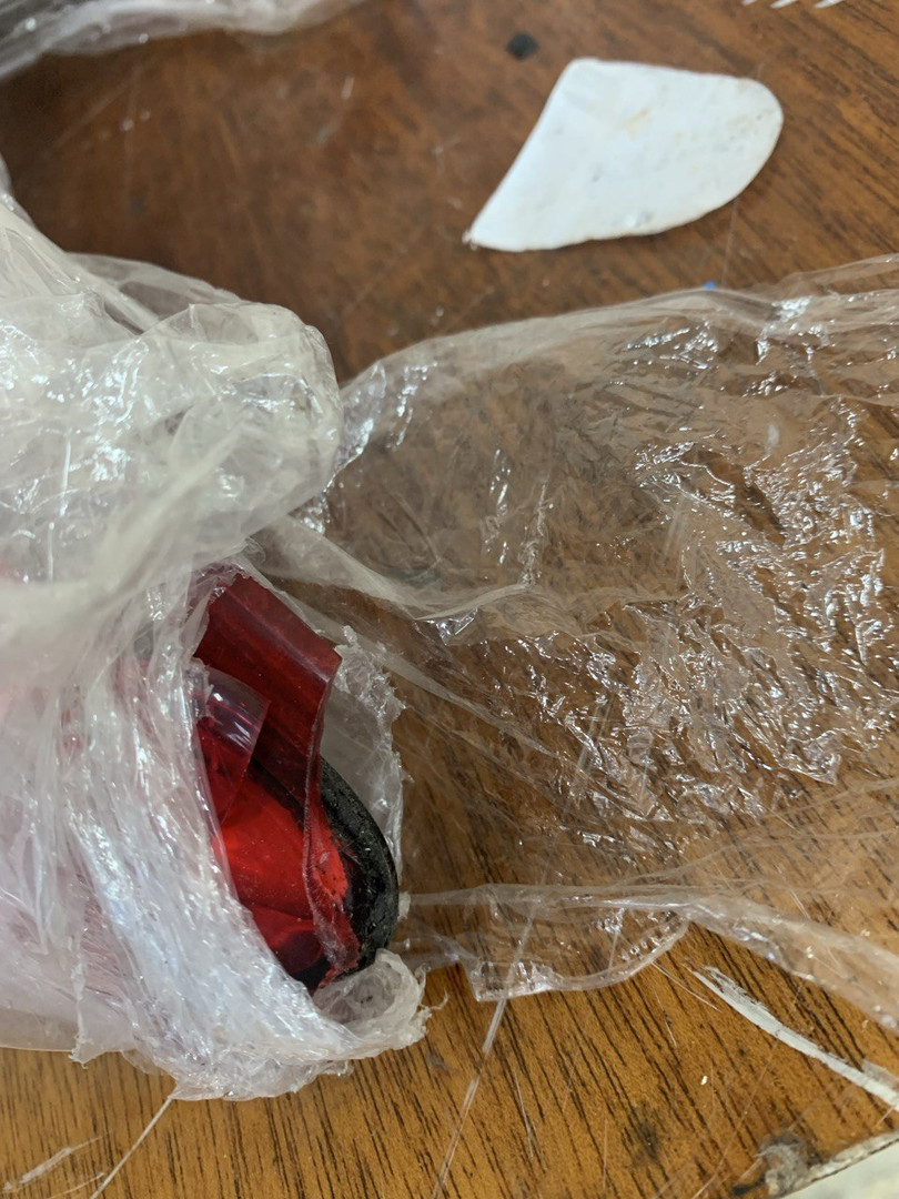 Фонарь задний правый