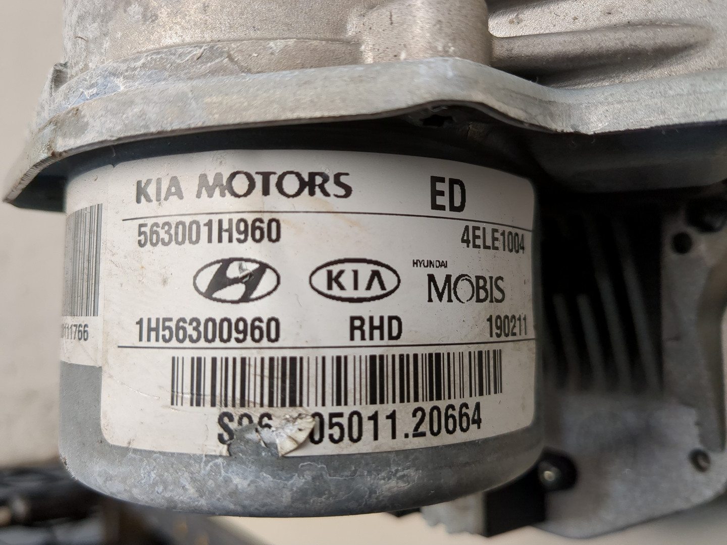 Серводвигатель рулевой рейки