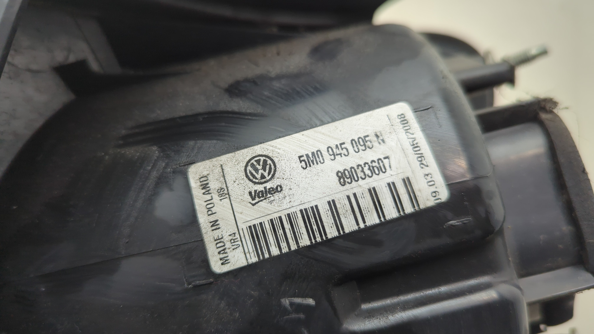 Фонарь задний левый