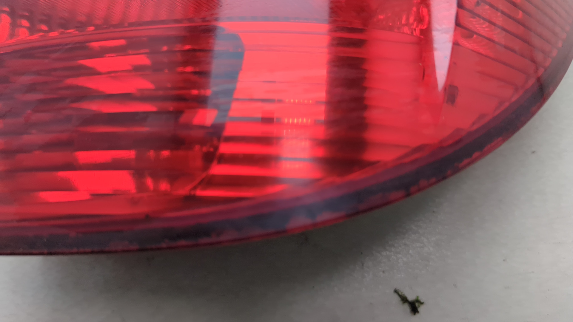 Фонарь задний правый