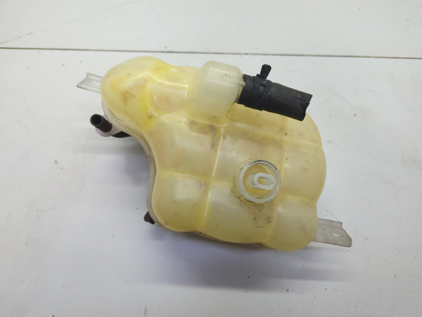 Бачок расширительный