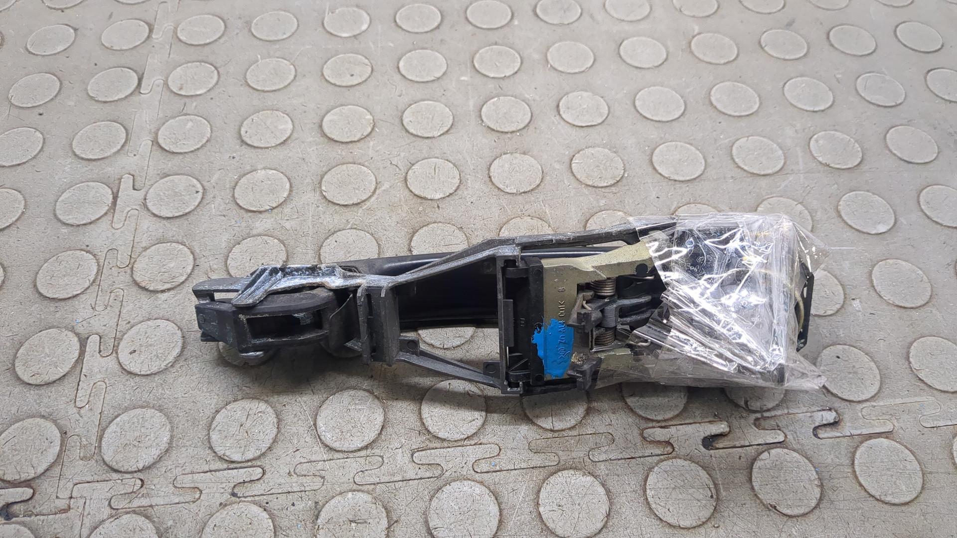 Ручка двери наружная