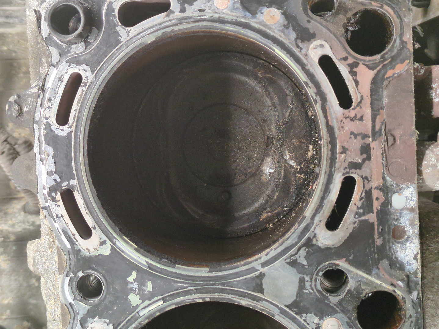 Блок двигателя