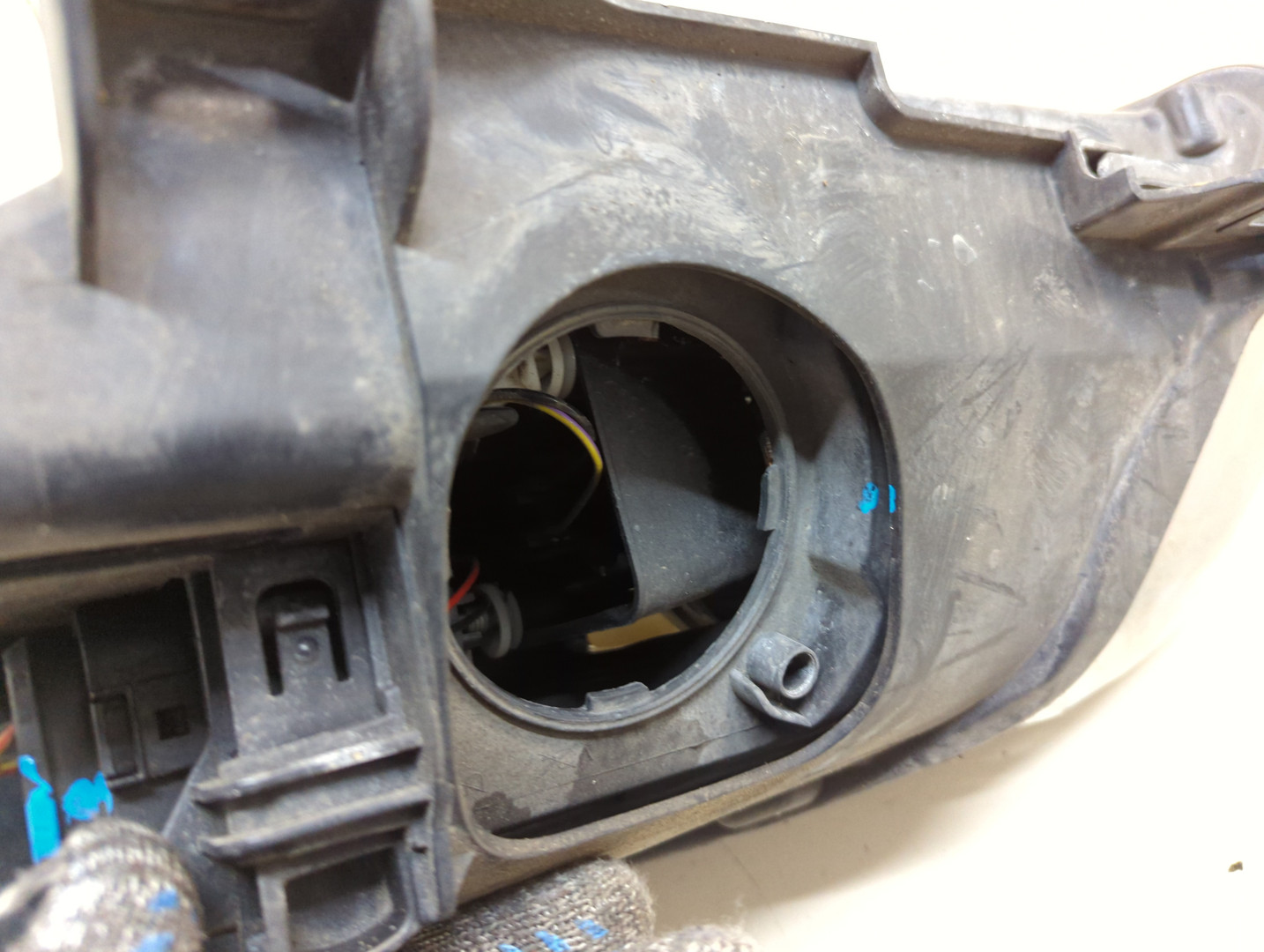 Фара правая