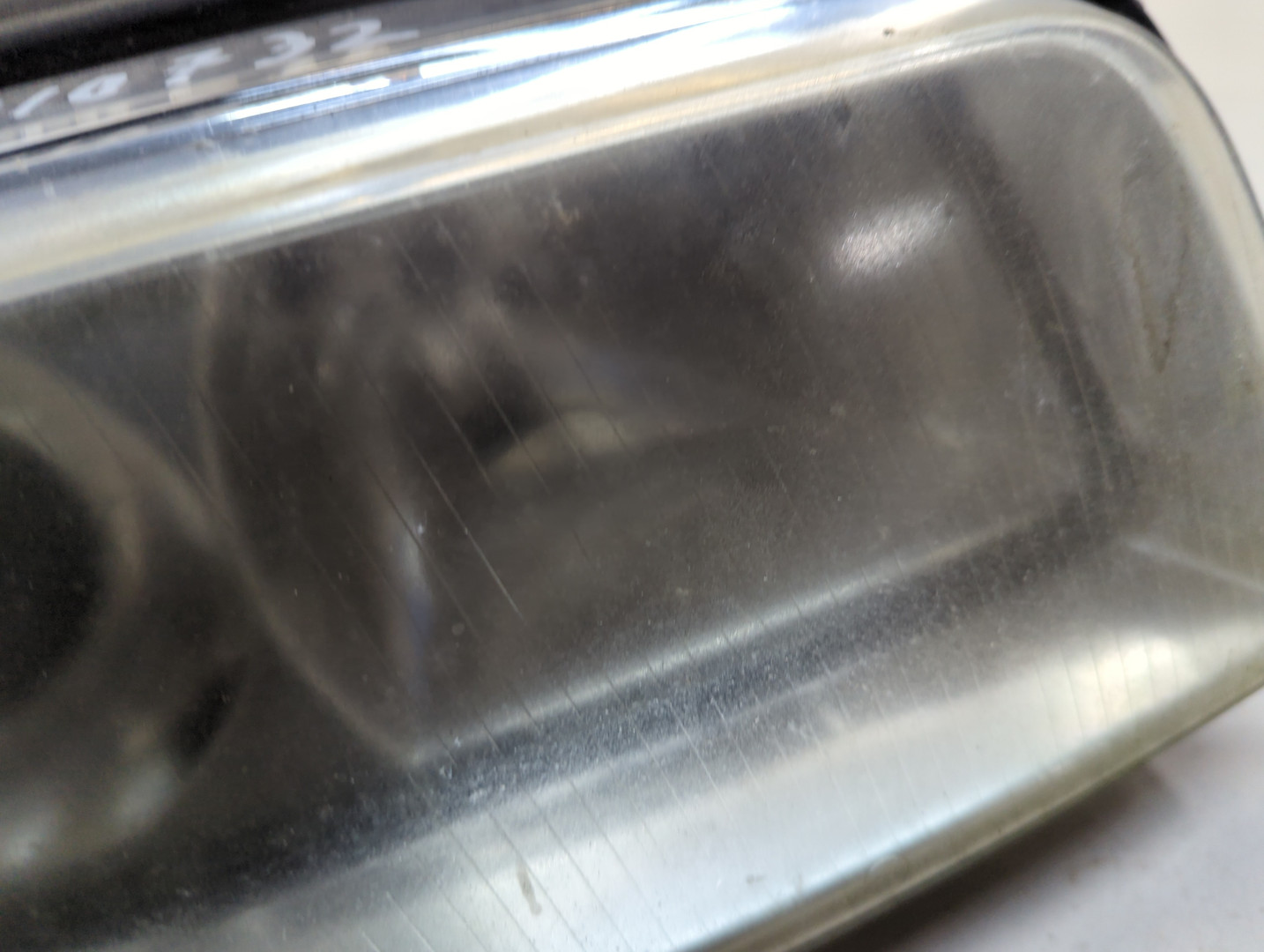 Фара правая