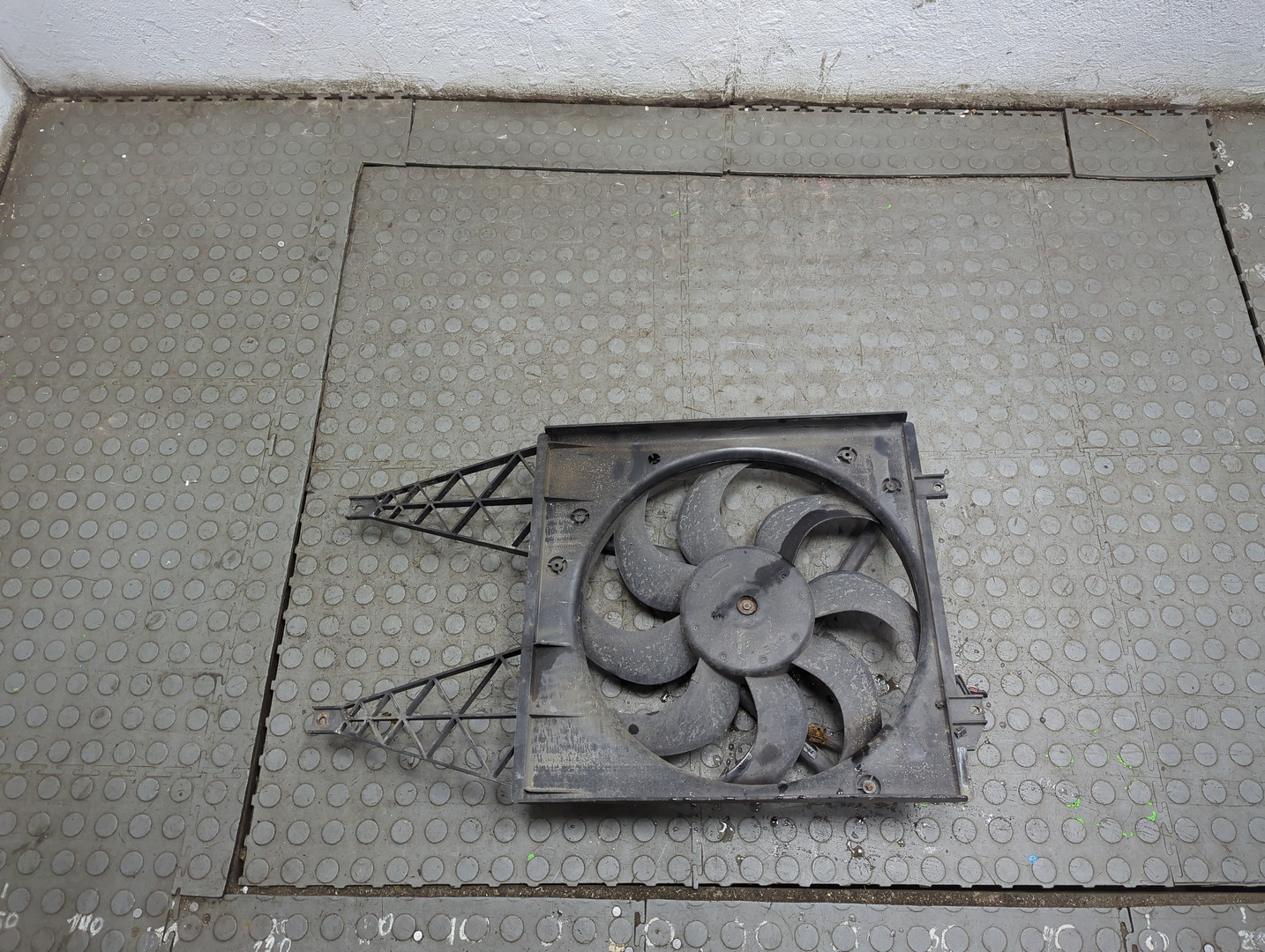 Вентилятор радиатора