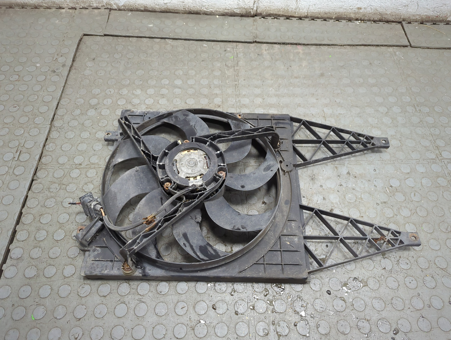 Вентилятор радиатора