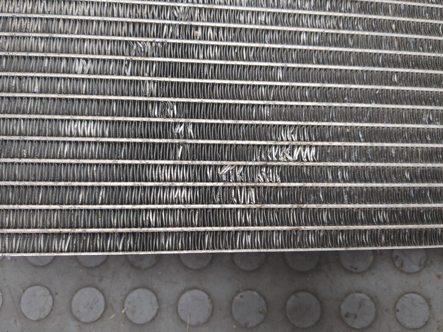 Радиатор кондиционера / конденсер