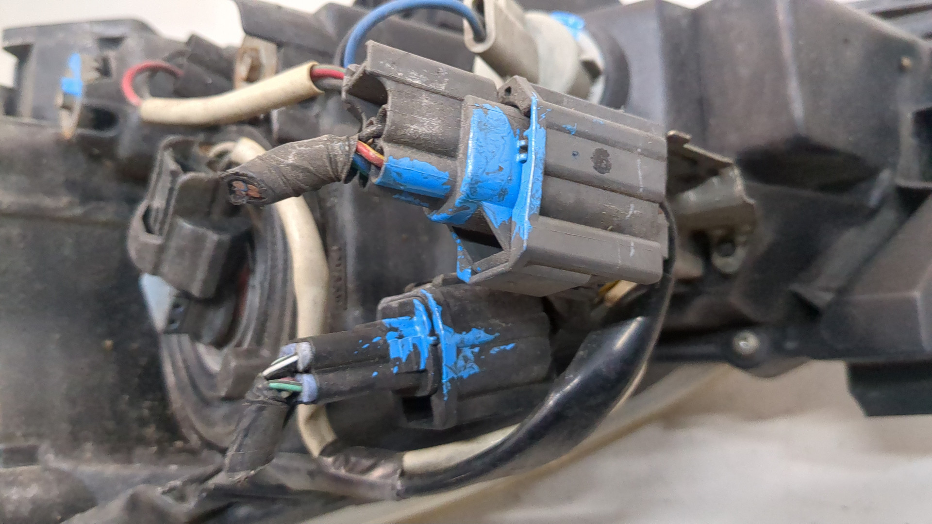 Фара правая