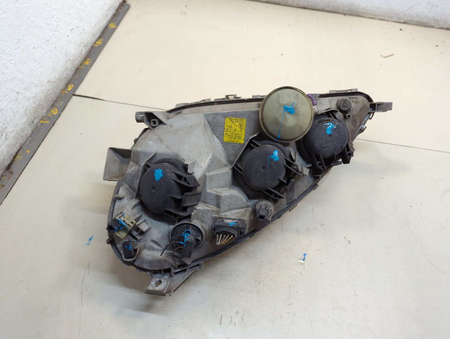 Фара правая