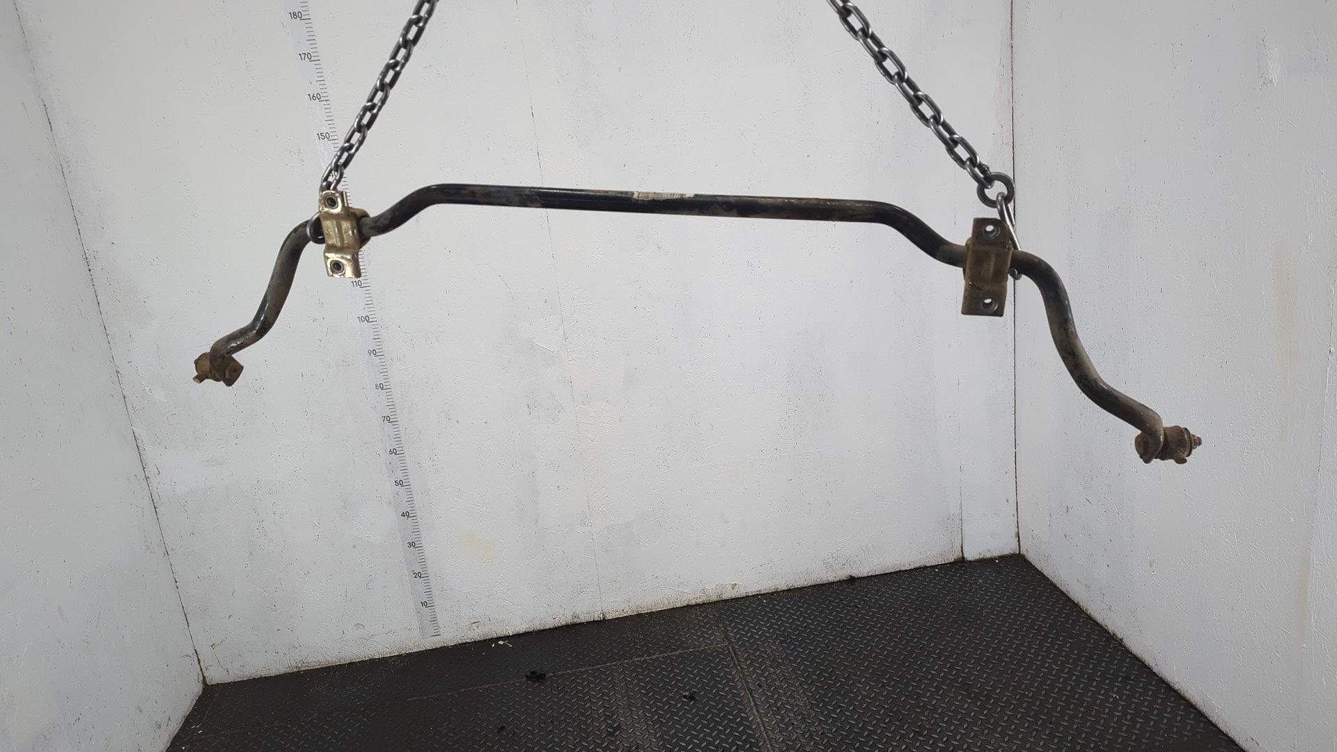 Стабилизатор передний