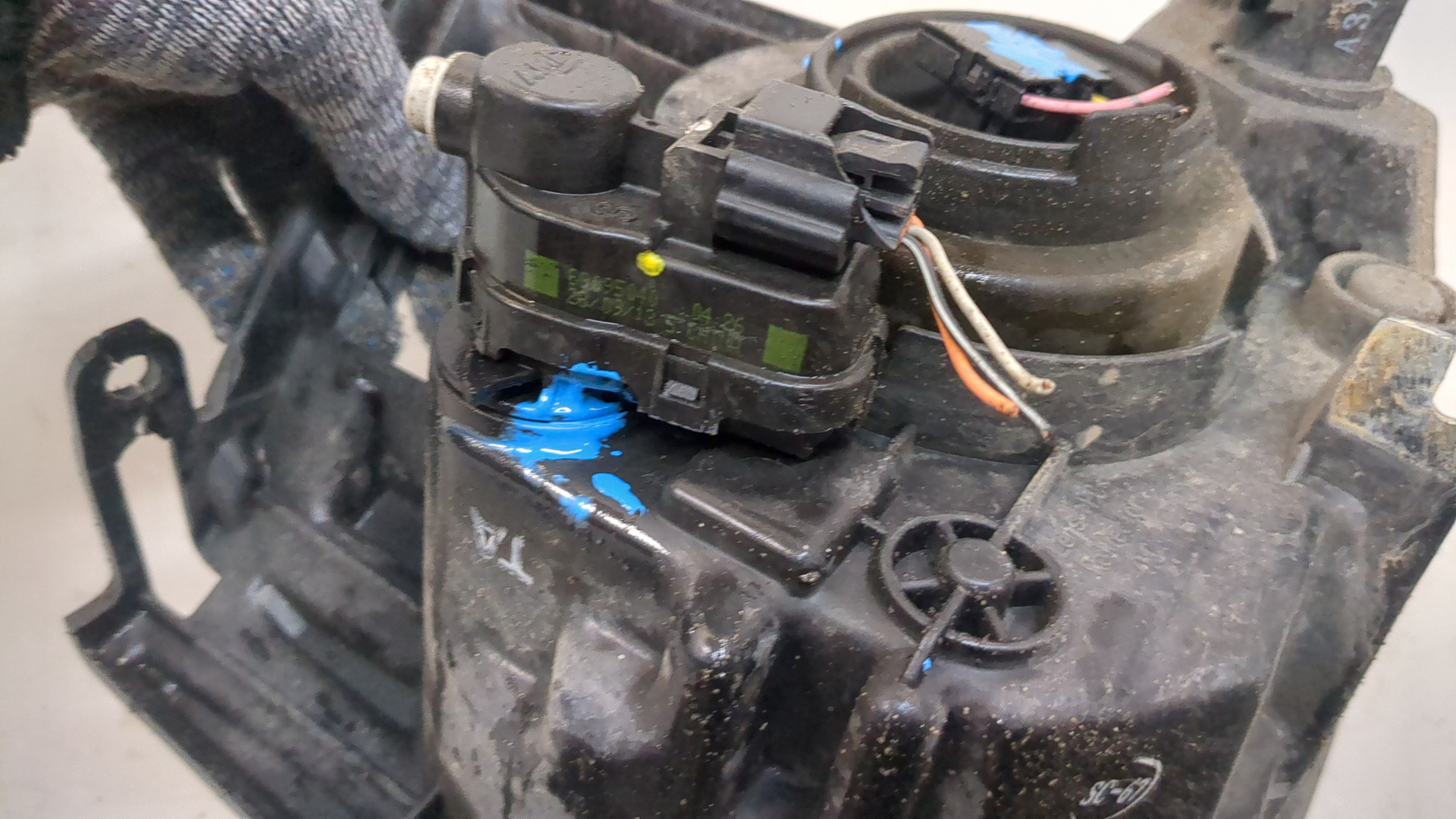 Фара правая