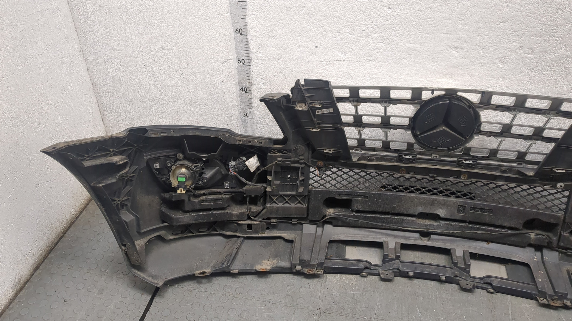 Бампер передний