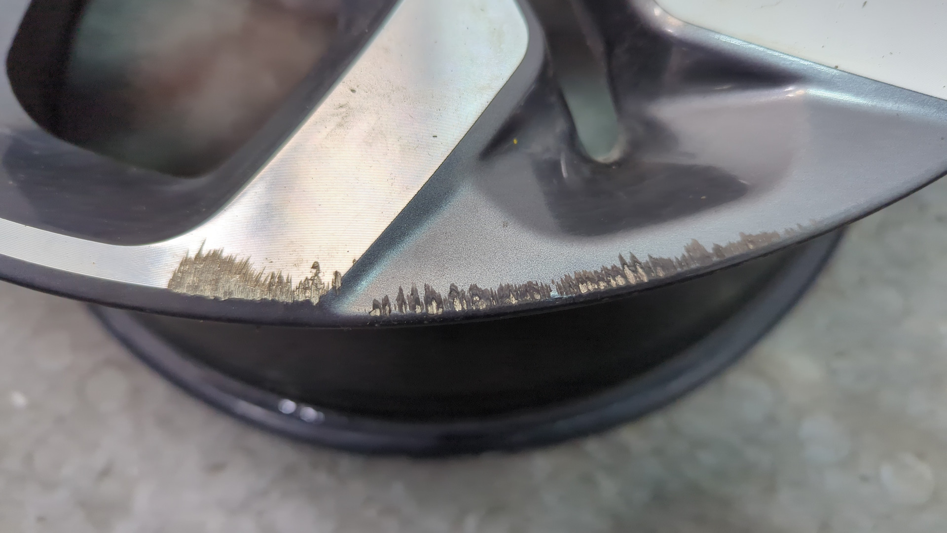 Диски колесные литые легкий сплав 4 шт