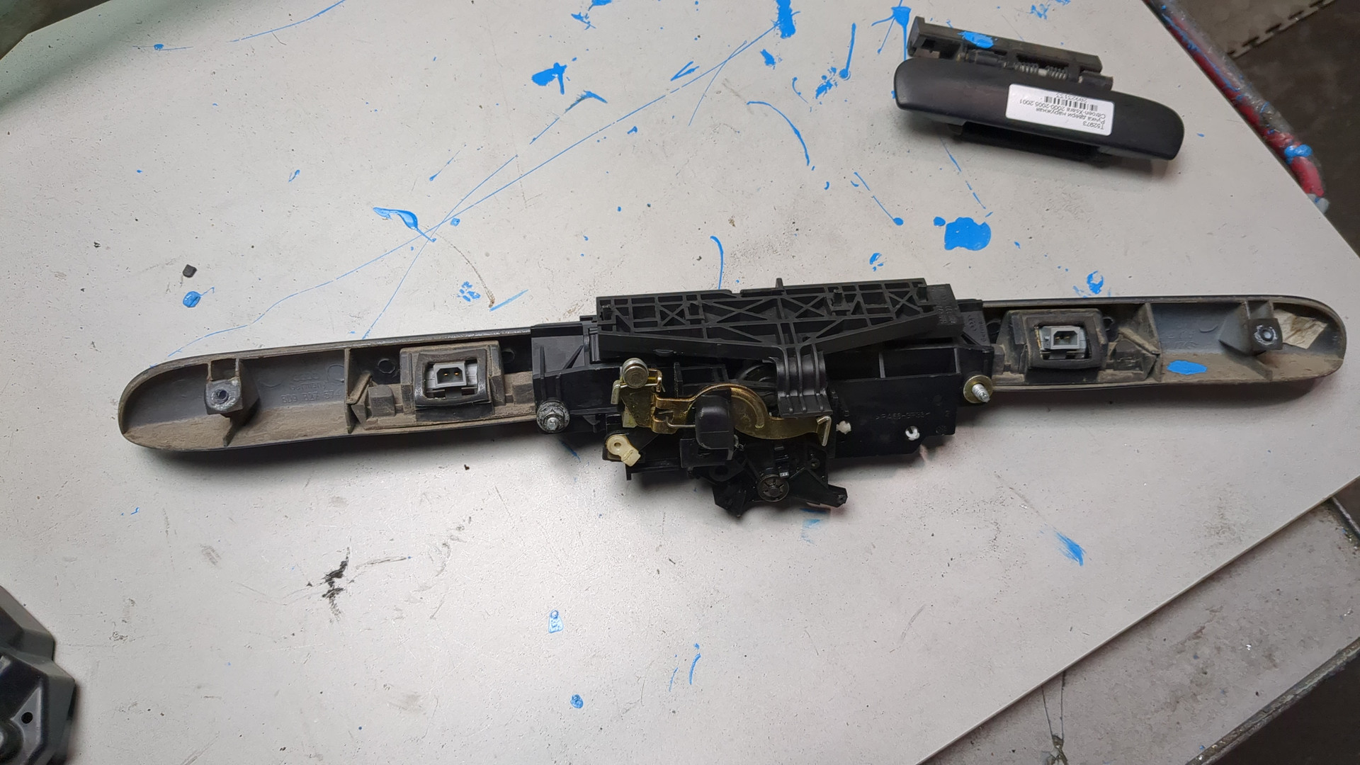 Фонарь подсветки номера