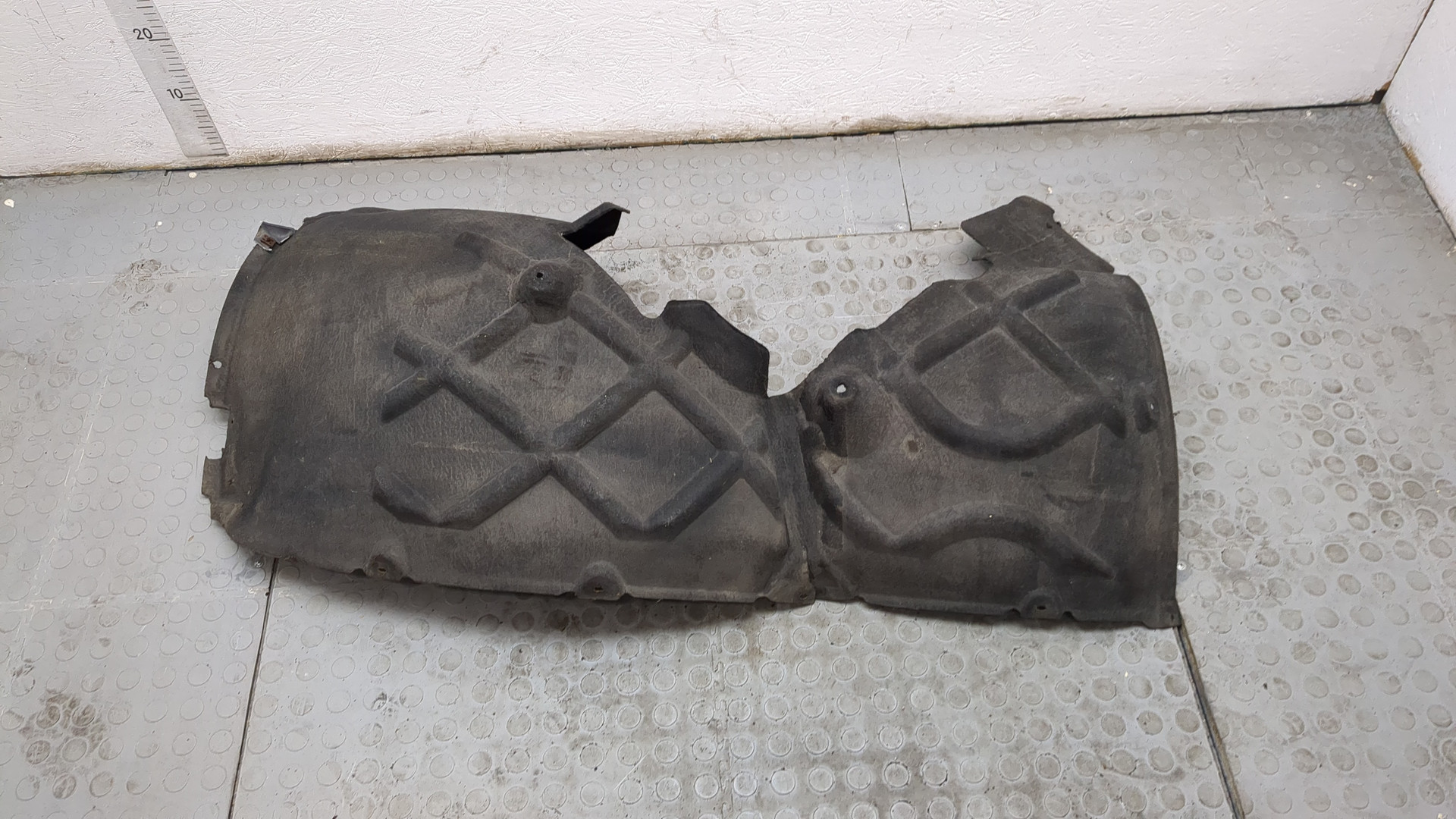 Локер передний правый