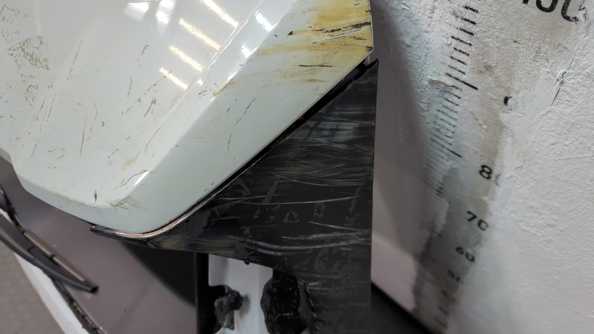 Дверь багажника