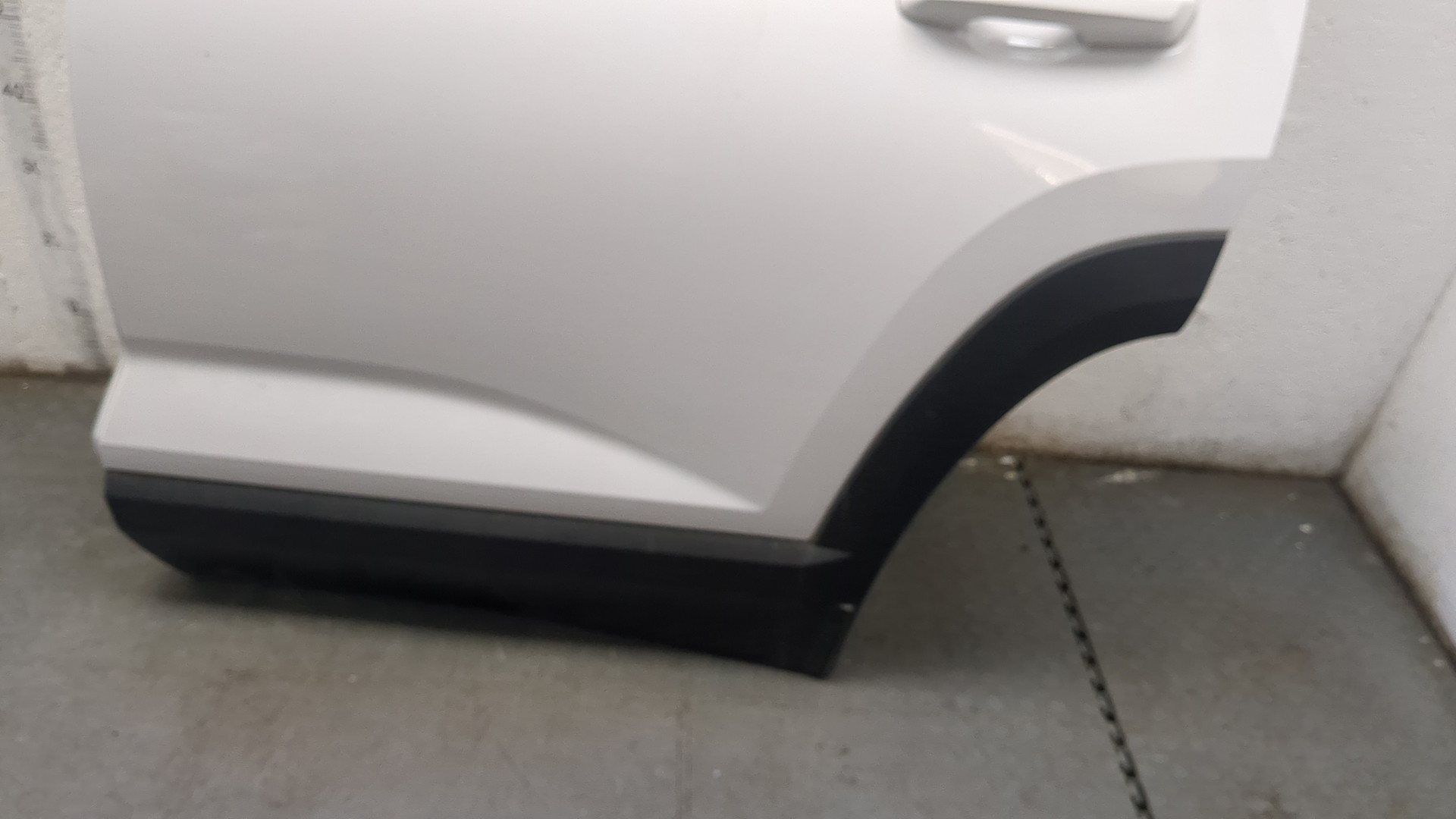 Дверь задняя левая