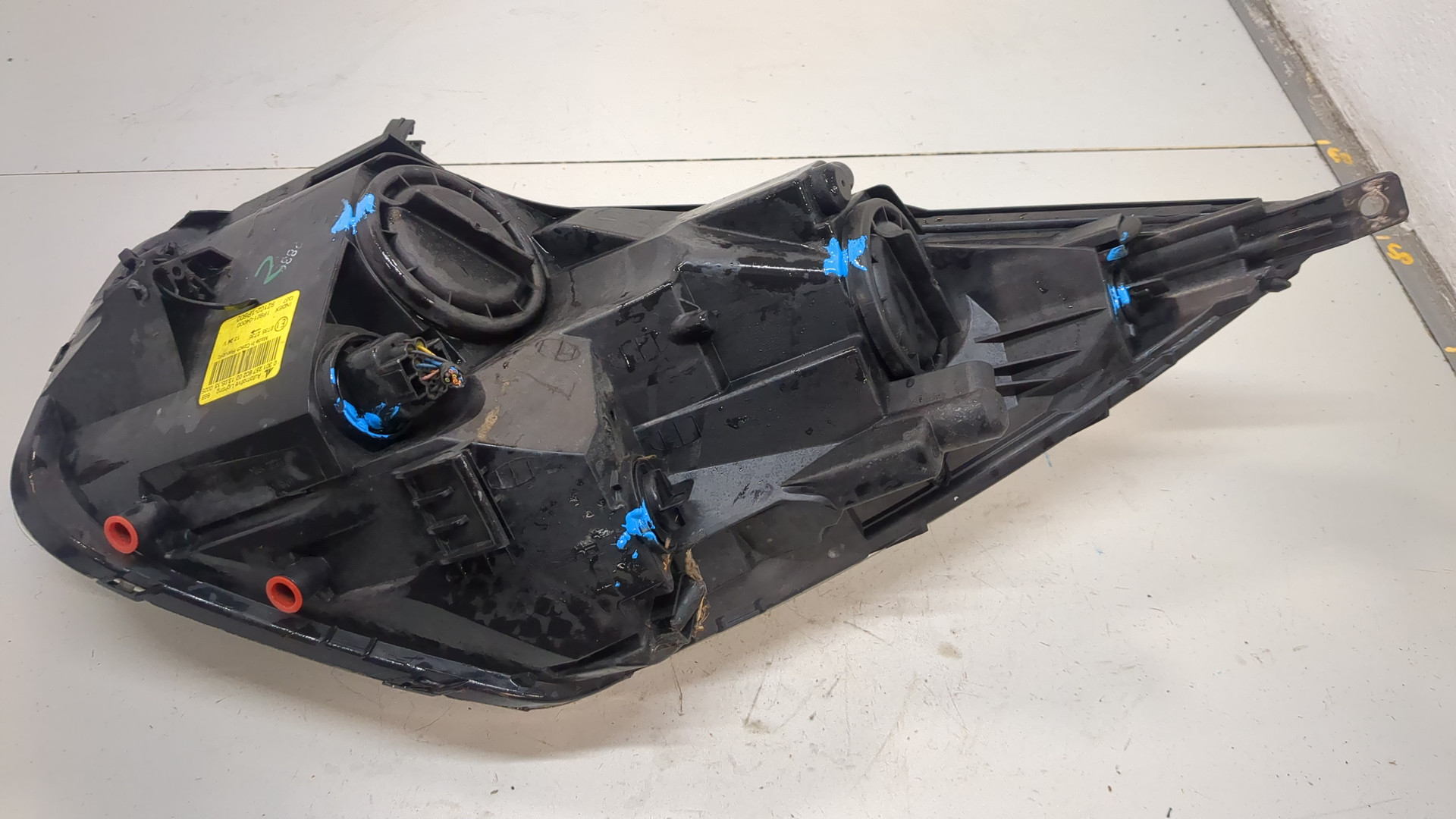 Фара правая