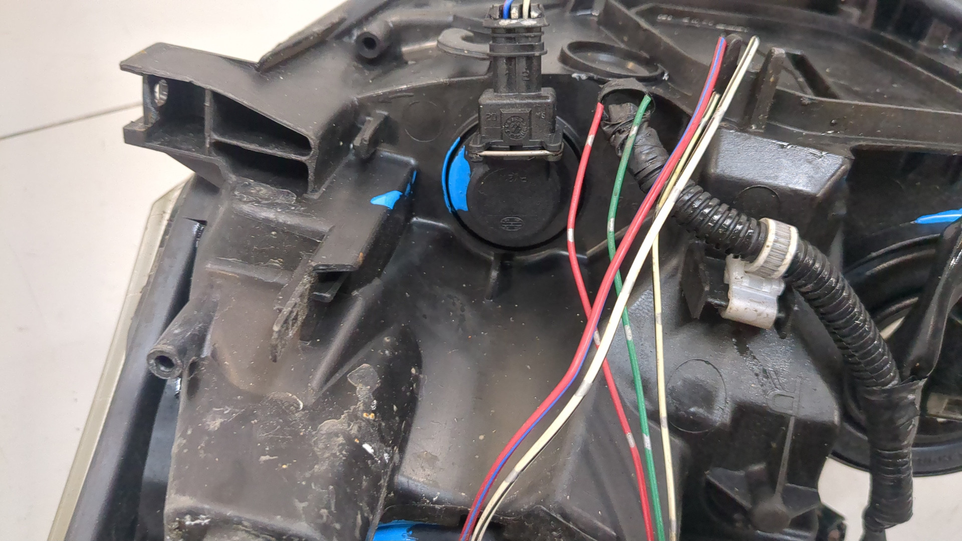 Фара правая