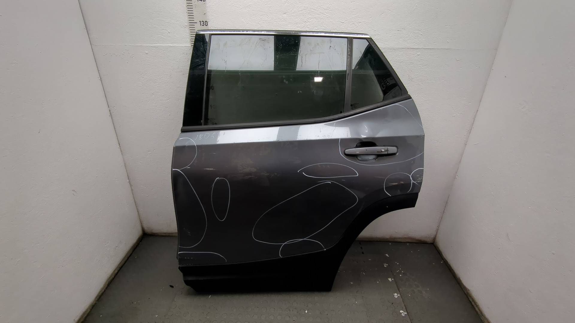 Дверь задняя левая