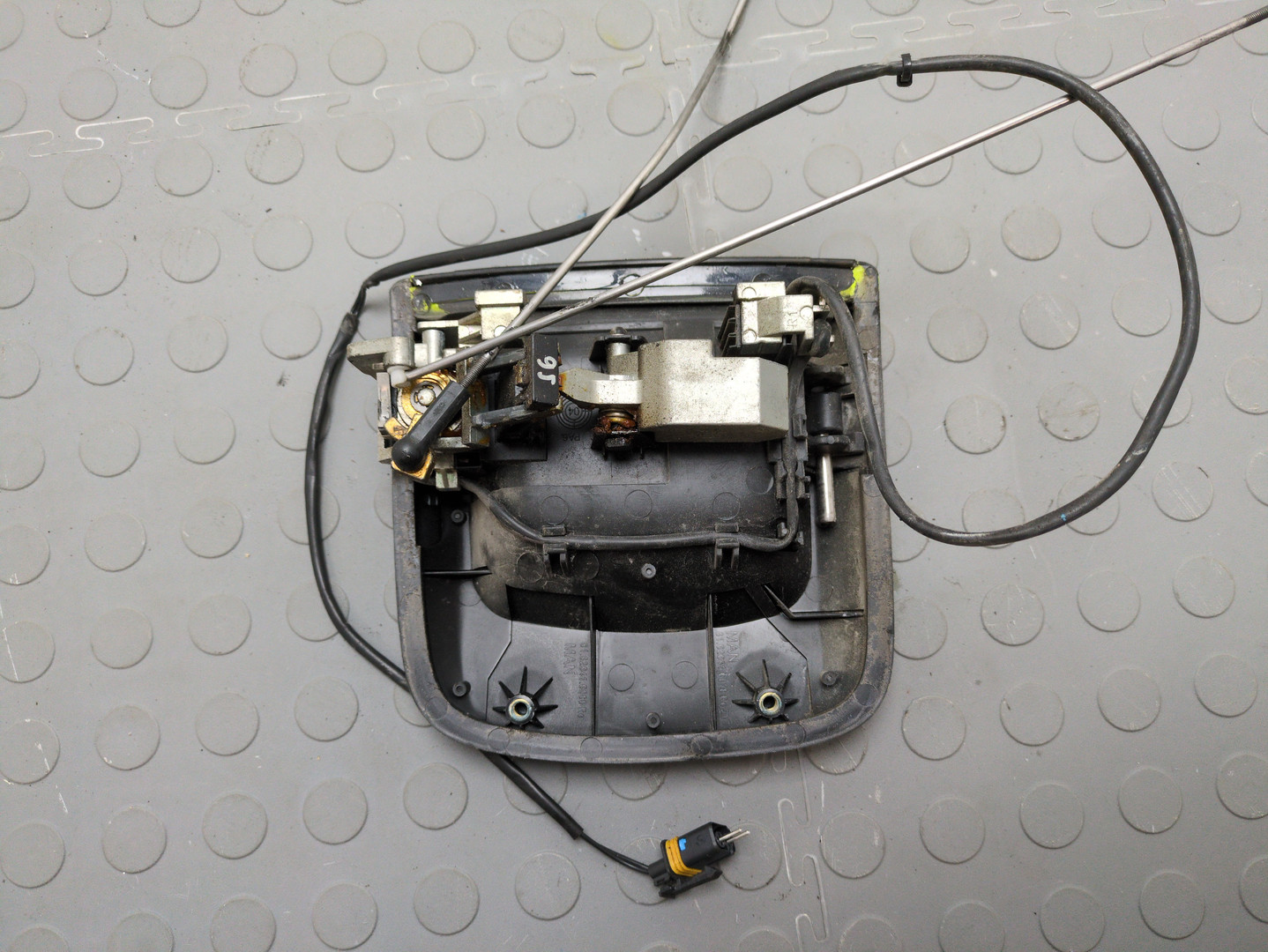 Ручка двери наружная